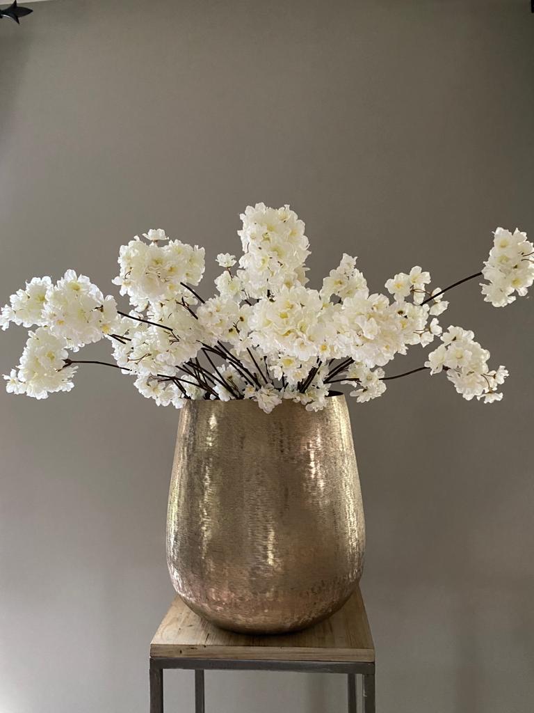 Zijdebloesem takken wit